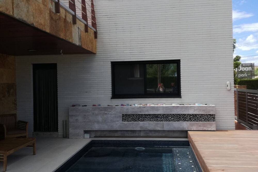 Villa De Lujo En Cambrils-Tarragona. 200 m Playa. in Cambrils, Costa Dorada