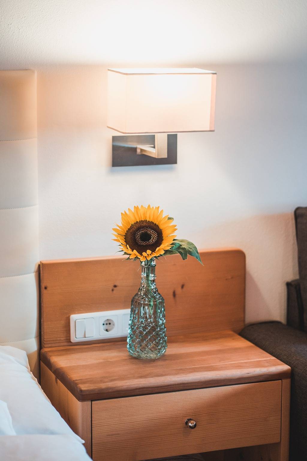 Zimmer 'Superior Doppelzimmer' mit Bergblick, Gemeinschaftsterrasse und Wlan in Dorf Tirol, Texelgruppe