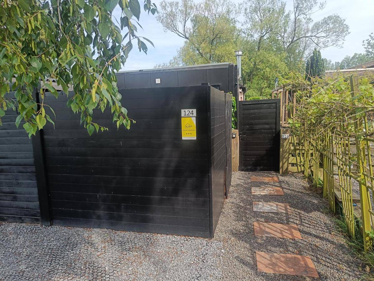 One-Bedroom Chalet in Geel, Antwerpen und Umgebung