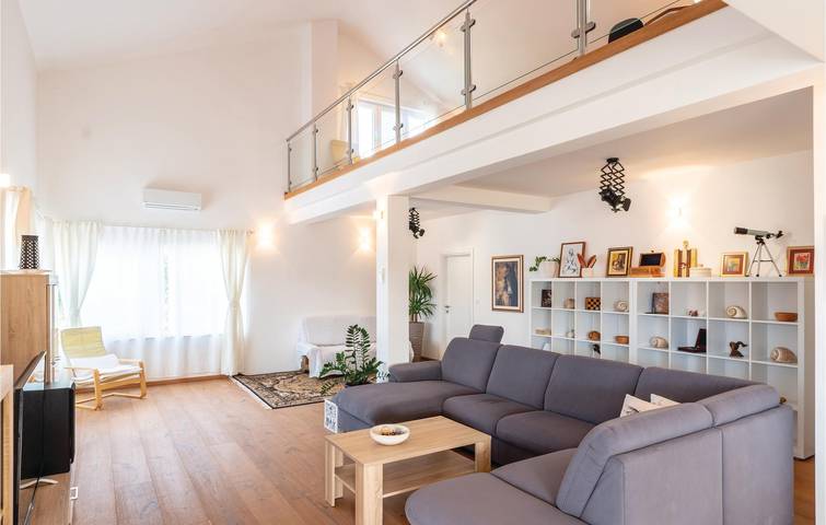 Gîte pour 6 personnes, avec terrasse à Lumbarda - 3
