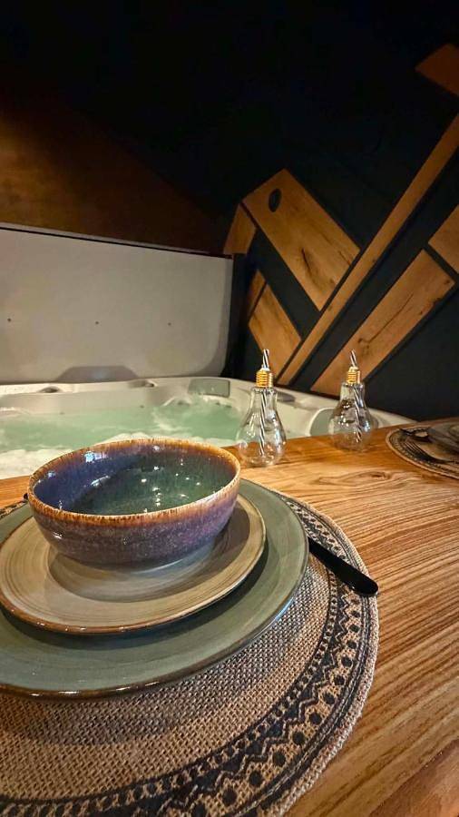Gîte pour 2 personnes, avec Jacuzzi et Terrasse à Nieppe