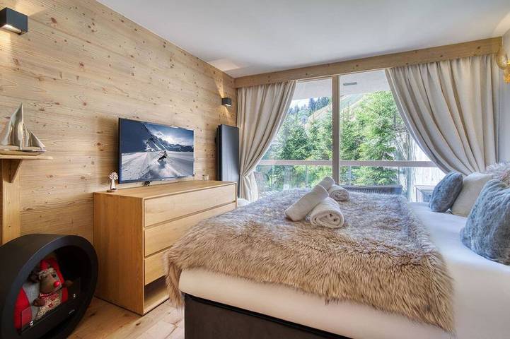 Entire apartment, Modern apartment, 4 adults, 2 children, Courchevel in Saint-Bon-Tarentaise, Massif de la Vanoise