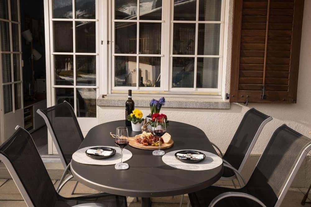 Ganze Wohnung, Spitzhorn Nr. 1 Appartement/Fewo, Dusche, Wc, 2 Schlafräume 4-Bettwohnung in Gsteig, Frutigen - Lenk - Adelboden