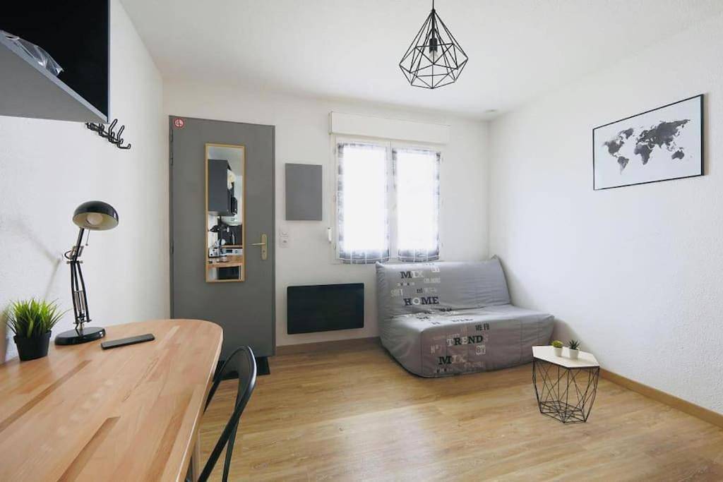 Appartement entier, Studio proche Tours avec wifi in Chambray-lès-Tours, Région de Tours