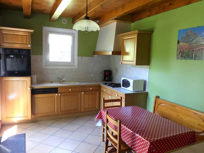 Gîte pour 6 personnes, avec jardin et terrasse en Haute-Loire - 4