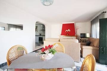 Villa voor 6 Personen in Nerja, Costa del Sol, Afbeelding 4