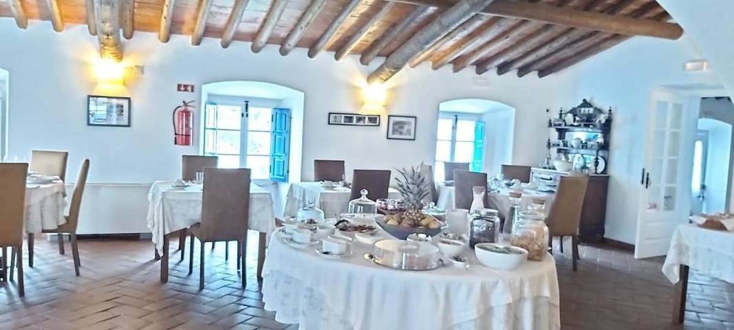 Hotel para 2 personas, con piscina y terraza además de jardín y vistas en Distrito de Évora - 3