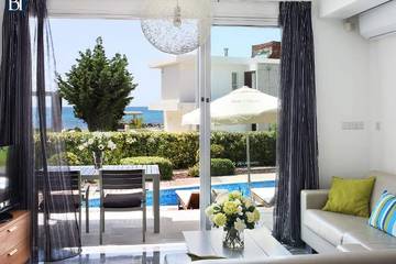 Villa for 2 People in Paphos, South Cyprus, Photo 2