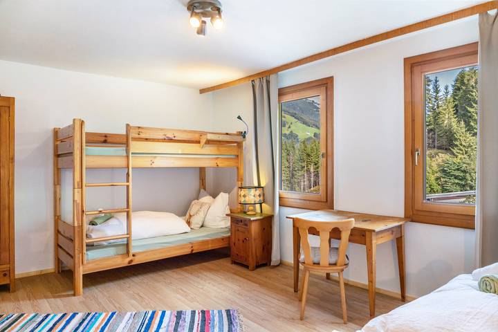 Ferienwohnung für 4 Personen, mit Garten in Hainzenberg