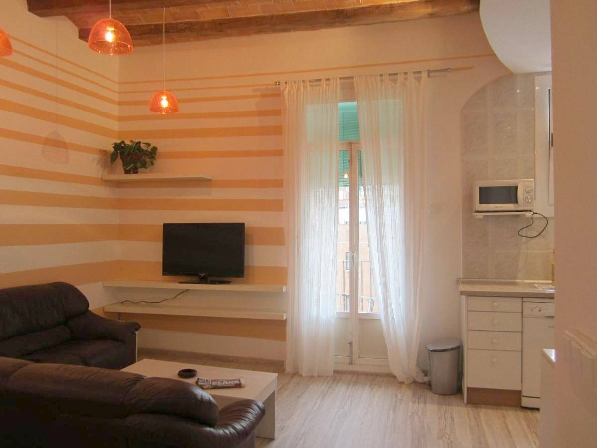 Ganze Wohnung, Fira Plaza España Apartment 3ʳᵈ Floor Balcony in Barcelona Zentrum, Barcelona