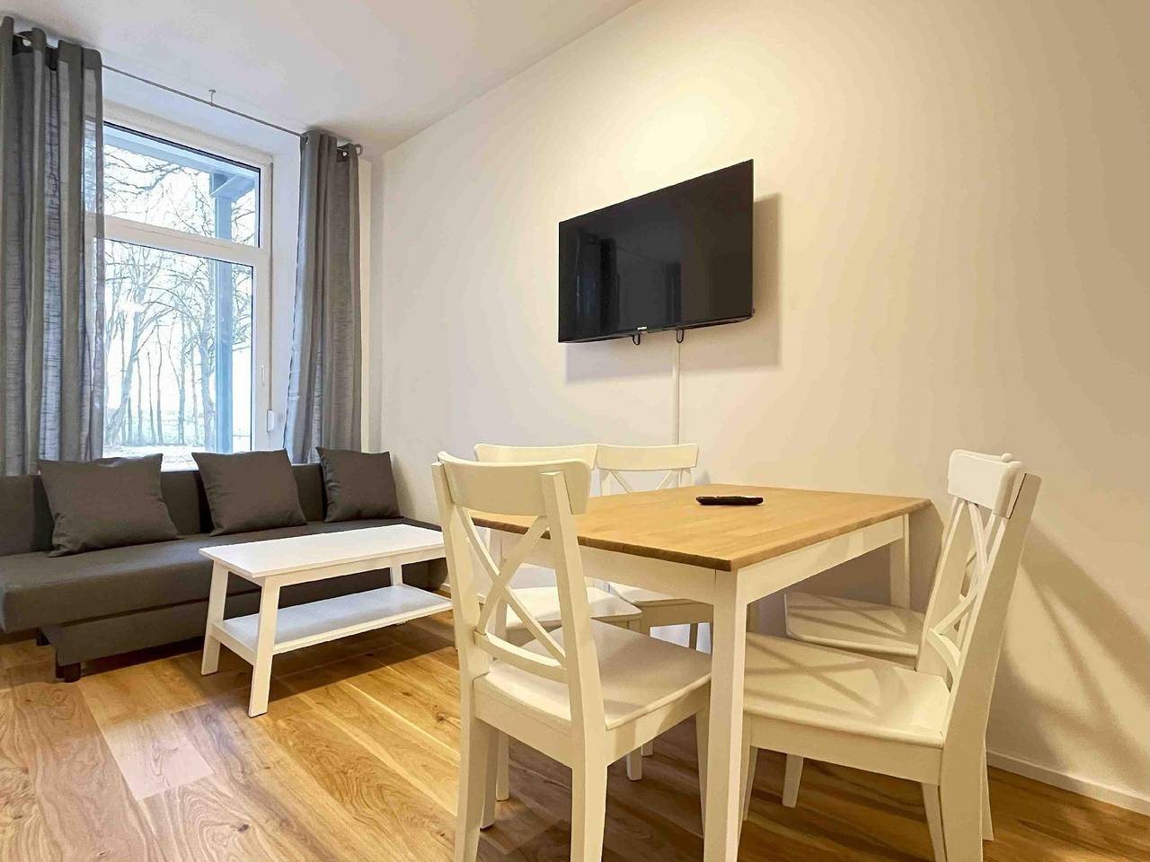 Ganze Ferienwohnung, Am1O13 Moderne Monteurwohnung in Amberg, Ostbayern