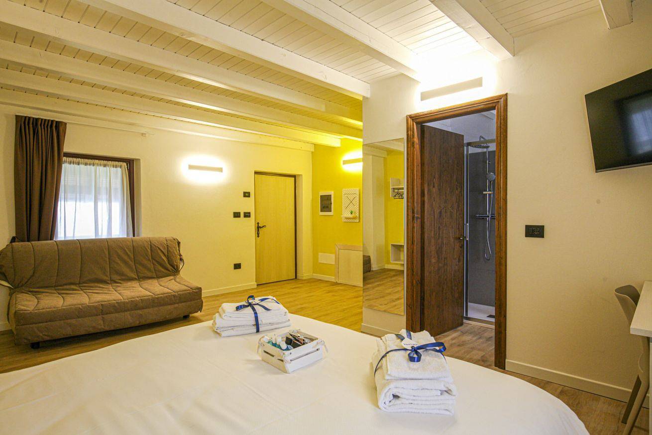 Ganze Wohnung, Le Tofane - Room Primula in Belluno, Schiaragruppe
