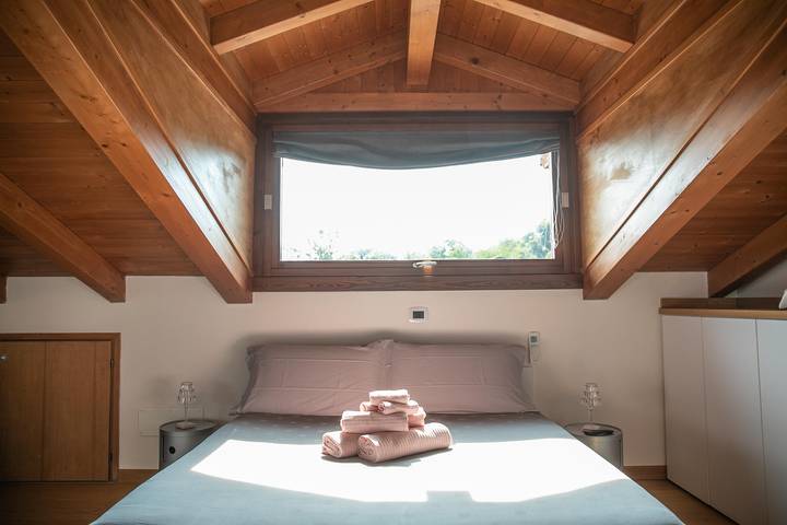 Appartement entier, Appartement de vacances pour 5 personnes avec balcon in Baveno, Comune di Baveno