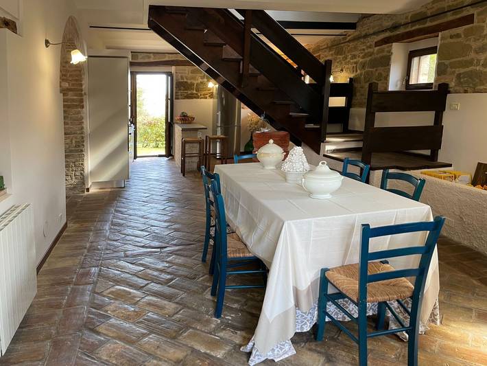 Ferienhaus für 15 Personen mit Pool in Amandola, Nationalpark Monti Sibillini