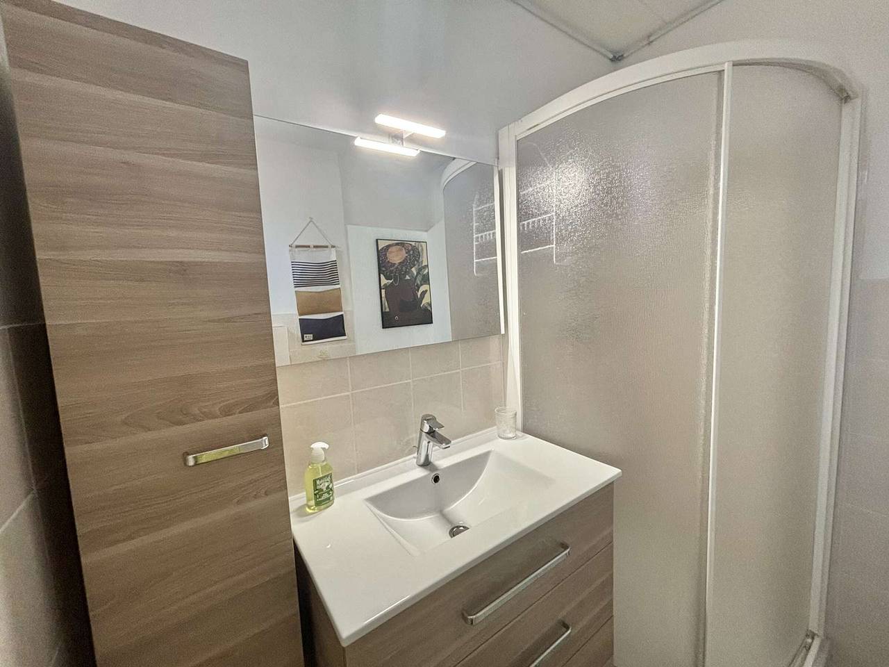 Apartamento entero, Apartamento de 3 habitaciones con terraza cerca de la playa en Lumio in Sant Ambroggio, Lumio