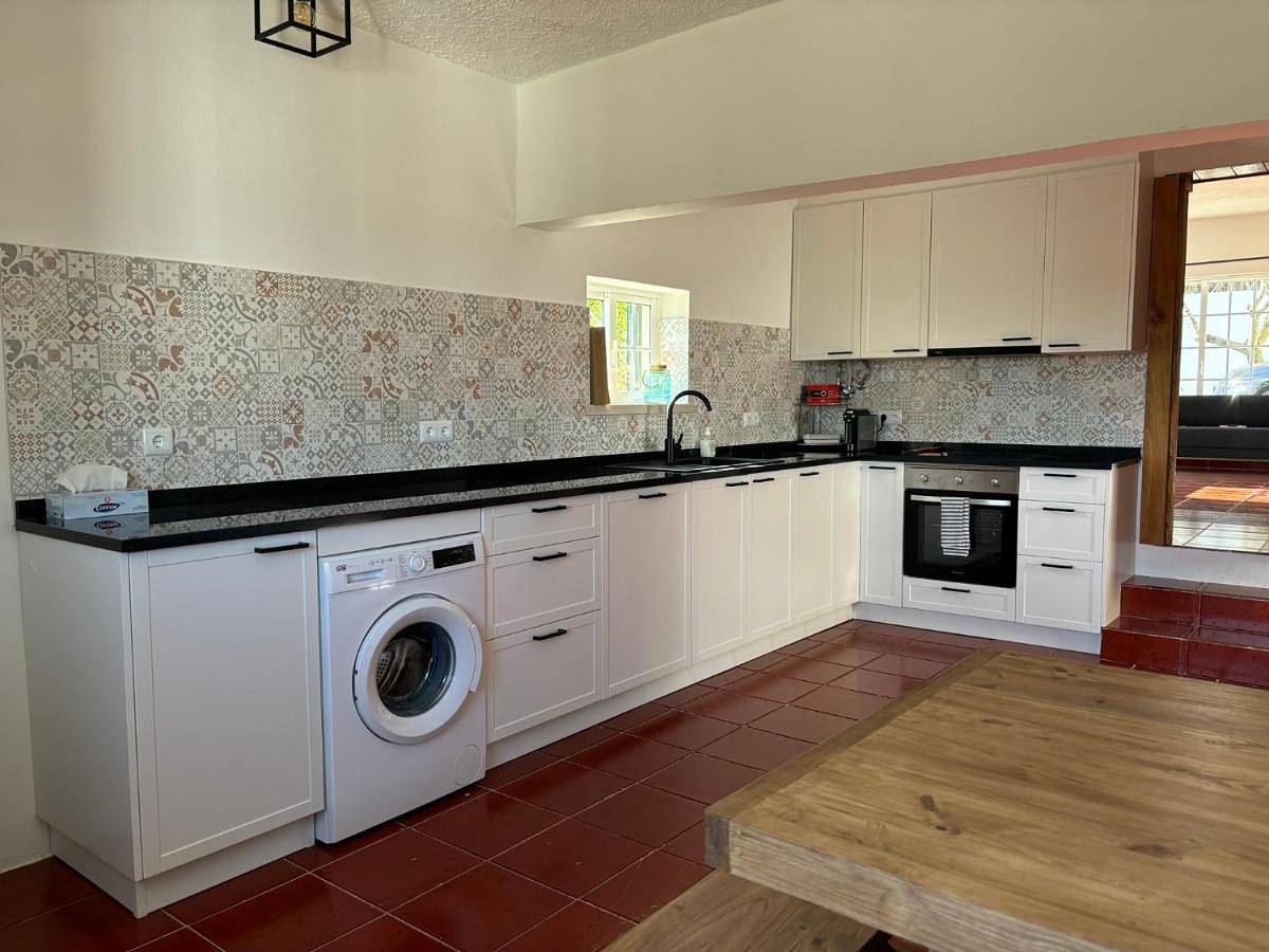 Casa Olaria Rustige hideaway met privézwembad en panoramisch uitzicht in Bombarral, Leiria distrito