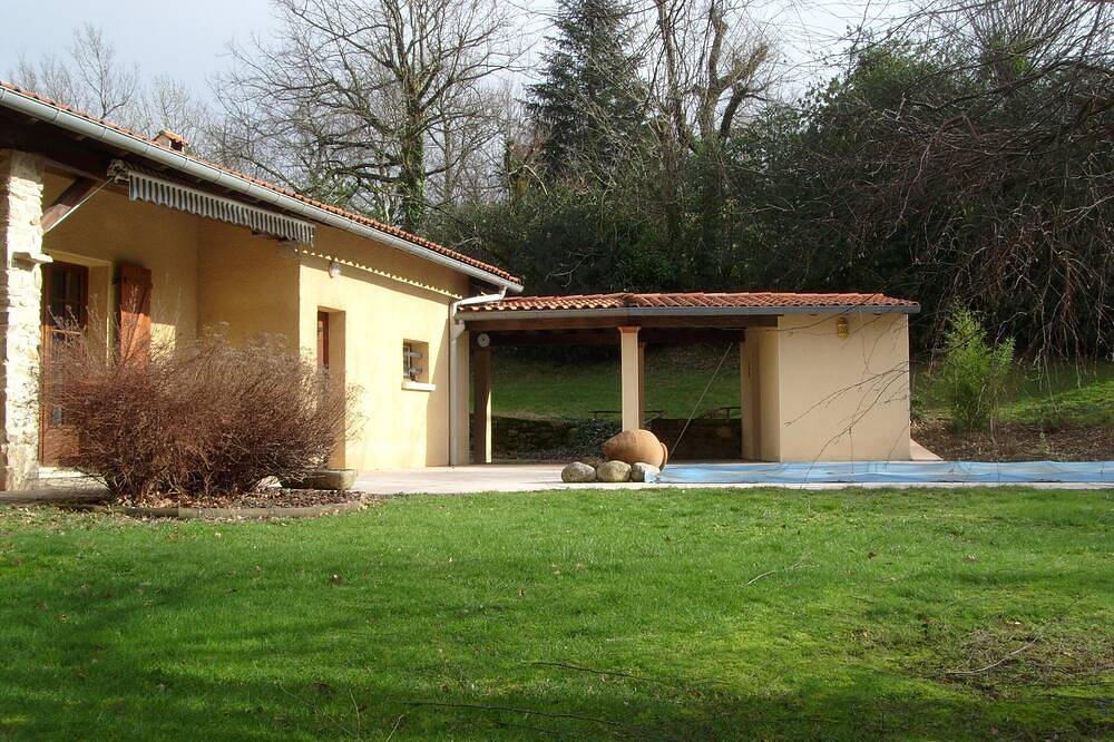 Casa tranquila con piscina privada climatizada in Bout-du-Pont-de-Larn, Región de Castres