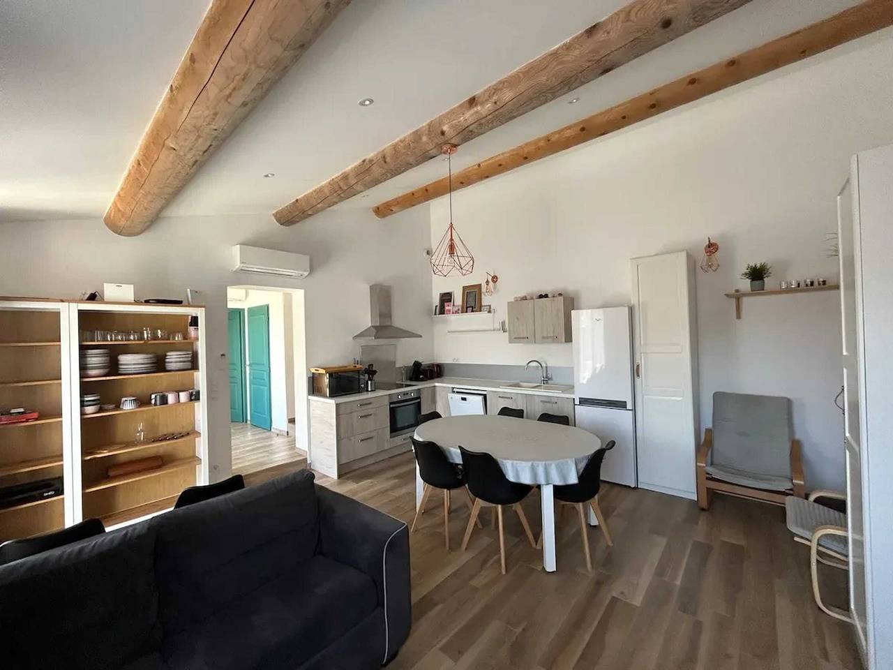 Familienhaus in Esparron-de-Verdon mit privater Terrasse in Esparron-de-Verdon, Regionaler Naturpark Verdon