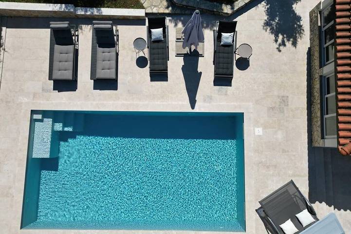 Ferienhaus für 8 Personen, mit Balkon und Garten