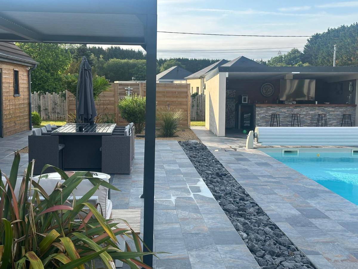 Villa with Private Pool in Changé, Sarthe