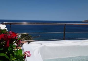 Maison De Vacances pour 6 Personnes dans Llançà (Catalonia), Costa Brava, Photo 1