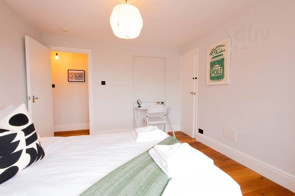 Apartamento entero, Old Town Trinity Apartment No 4 by Adliv in Botany Bay, Kent