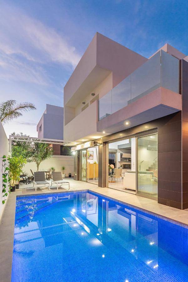 Casa rural para 8 personas, con vistas además de jardín y piscina en Pilar de la Horadada - 3