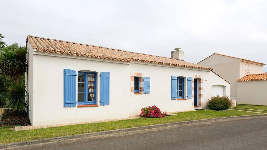 Villa pour 4 personnes, avec Terrasse ainsi que Jardin et Piscine à Saint-Jean-de-Monts - 3