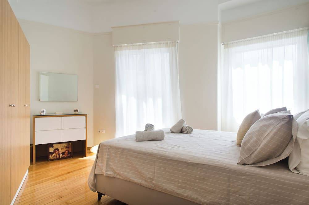 City center Acropolis House Kallirois Avenue in Central Section of Athens, Athens