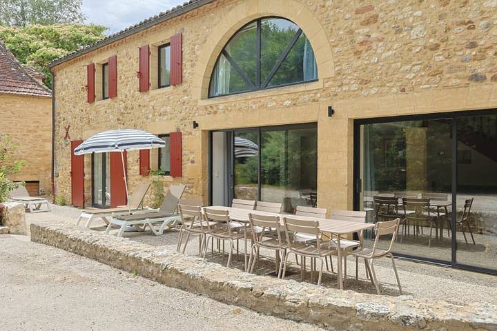 Casa de vacaciones para 10 personas, con terraza y balcón/terraza - 1