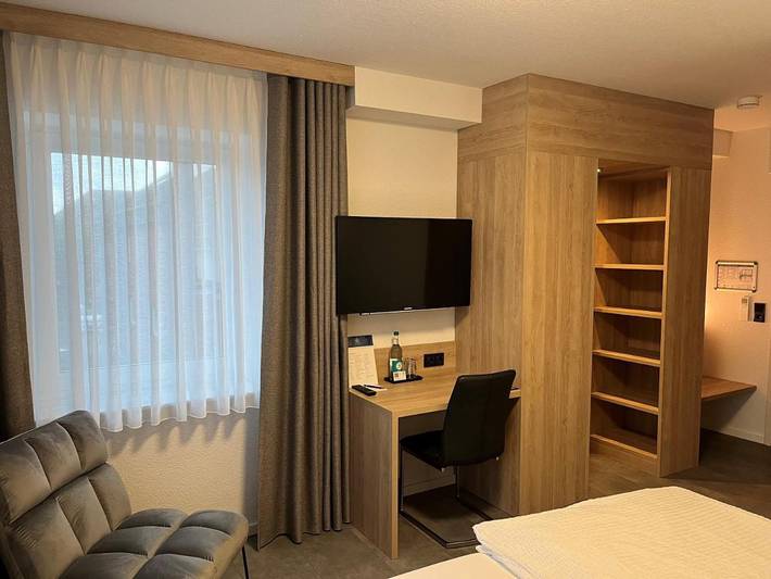 Hotel für 2 Personen, mit Terrasse in Verl - 3