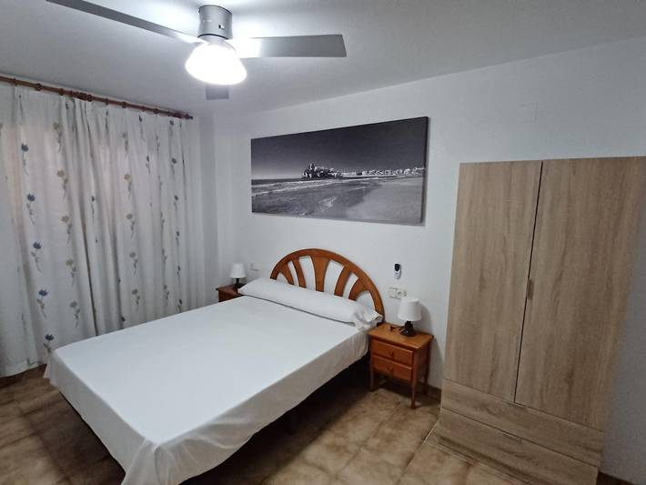 Casa de huéspedes para 6 personas, con piscina además de jardín y terraza en Peñíscola - 4