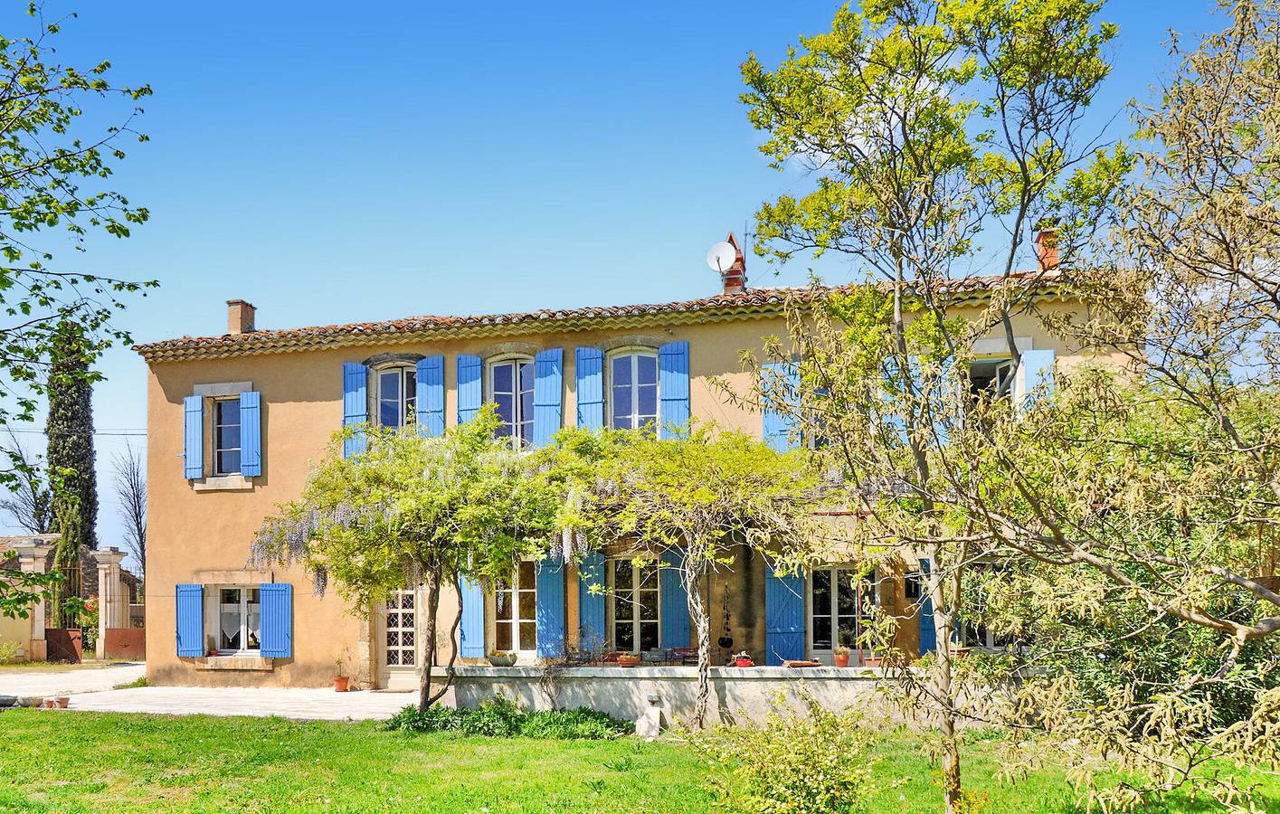 Moderno Apartamento con Piscina y Parking - Taillades 1.5km in Cavaillon, Parque natural regional del Luberon
