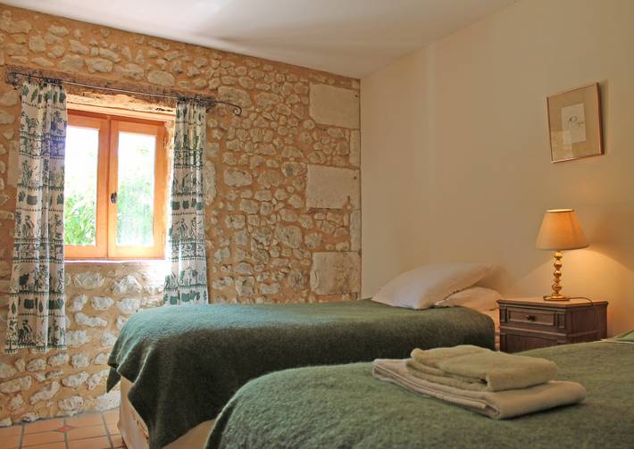 Gîte pour 8 personnes, avec Piscine à Pillac - 4