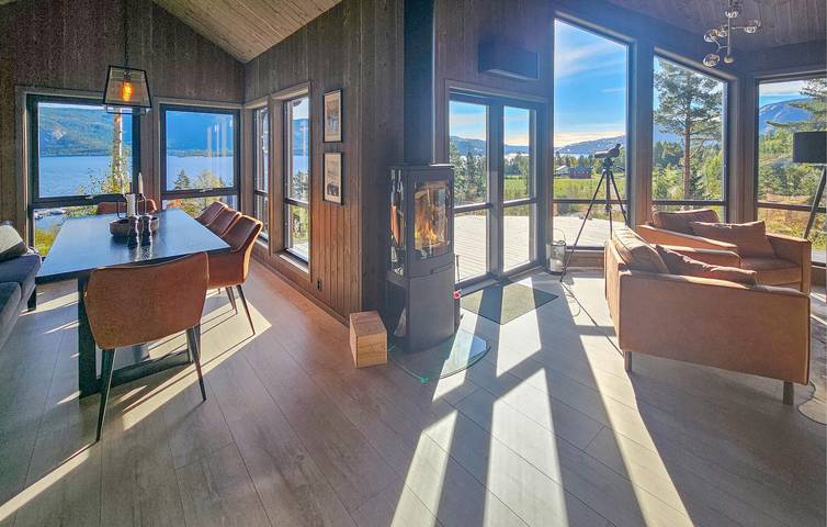 Ferienhaus für 9 Personen mit Terrasse in Nissedal