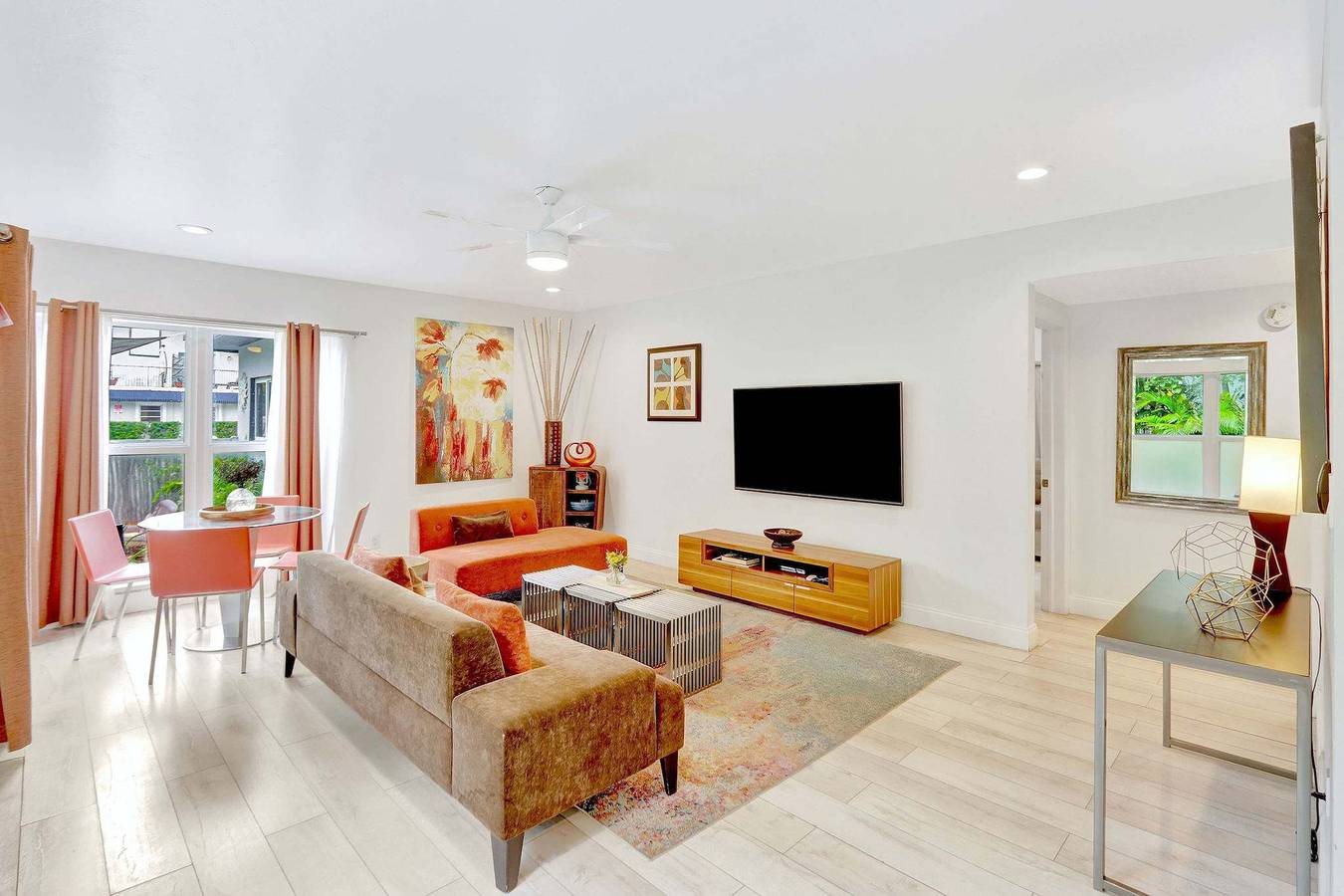Apartamento entero, 320-1 Las Olas Boulevard in Fort Lauderdale, Broward County