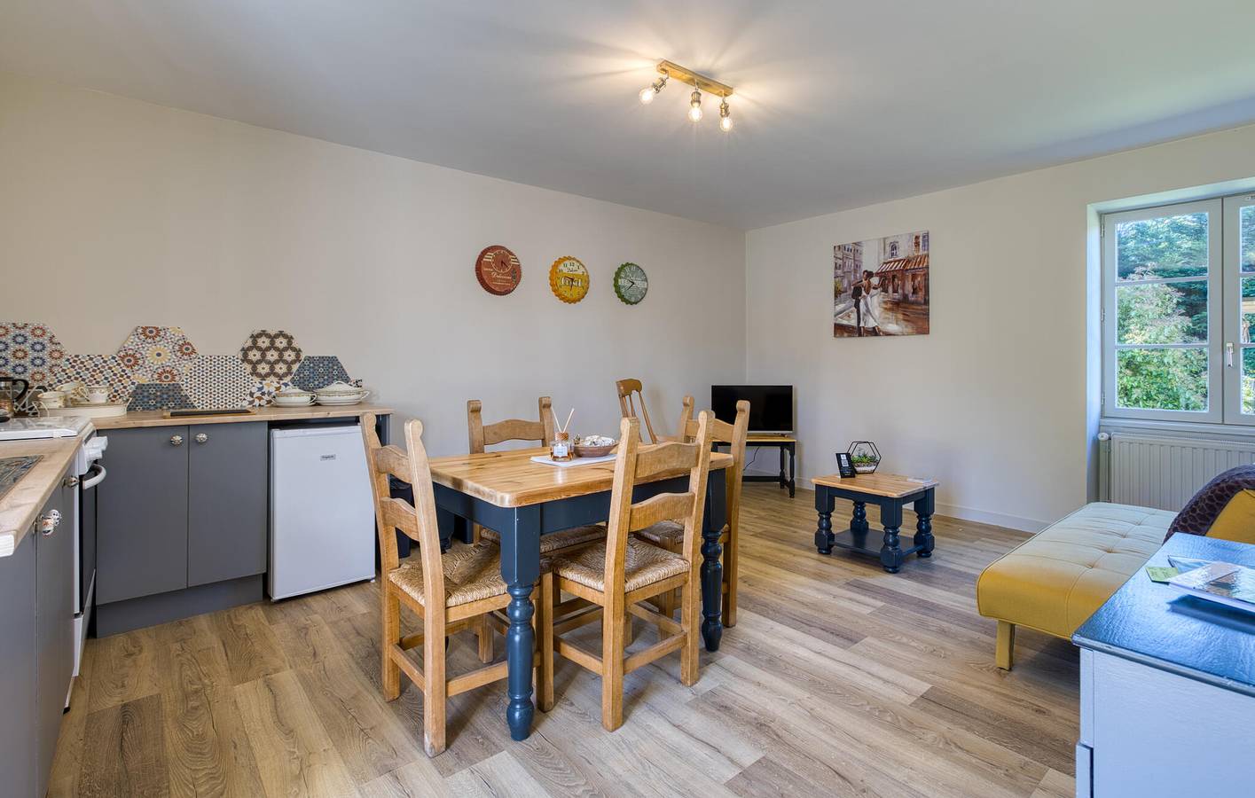 Acogedor apartamento con jardín, wifi y aparcamiento in Savigné, Vienne