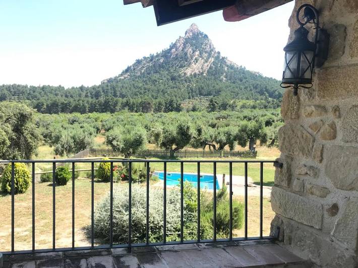 Maison de campagne pour 10 personnes, avec vue ainsi que jardin et piscine dans Terra Alta - 2