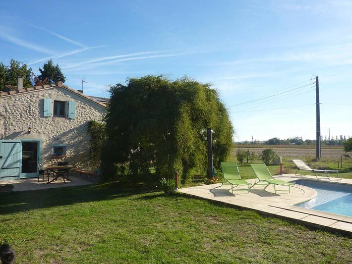 Gîte pour 2 personnes, avec piscine et jardin dans l' Ariège - 2