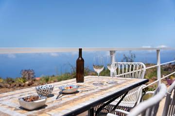 Vacation Rental for 6 Guests in Puntagorda, La Palma North, Picture 3