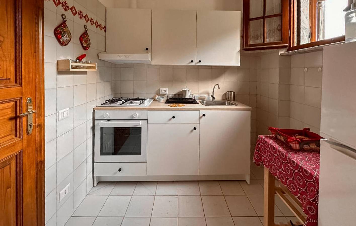 Ganze Ferienwohnung, Montignoso Wohnung mit Parkplatz & Internet - für 4 Personen in Montignoso, Italienische Riviera