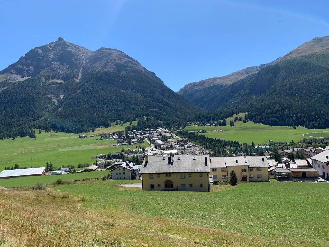 Ganze Wohnung, Wohnung Grün in La Punt-Chamues-ch, Sankt Moritz