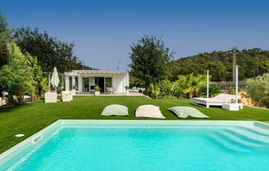 Finca in Santa Eulària des Riu, Ibiza Osten für 6 