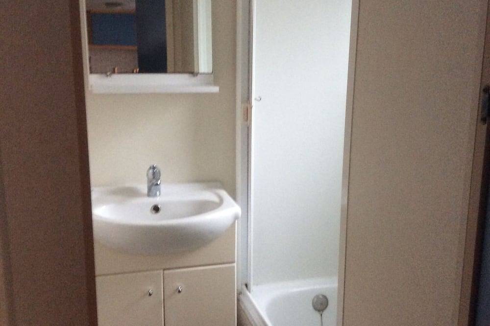 Mobil-home dans Camping 4* à 800 m de l'océan, 10 minutes du centre in Capbreton, Côte d’Argent