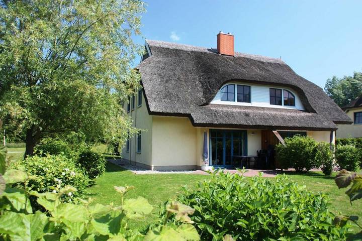 Ferienhaus für 9 Personen, mit Sauna und Garten, mit Haustier