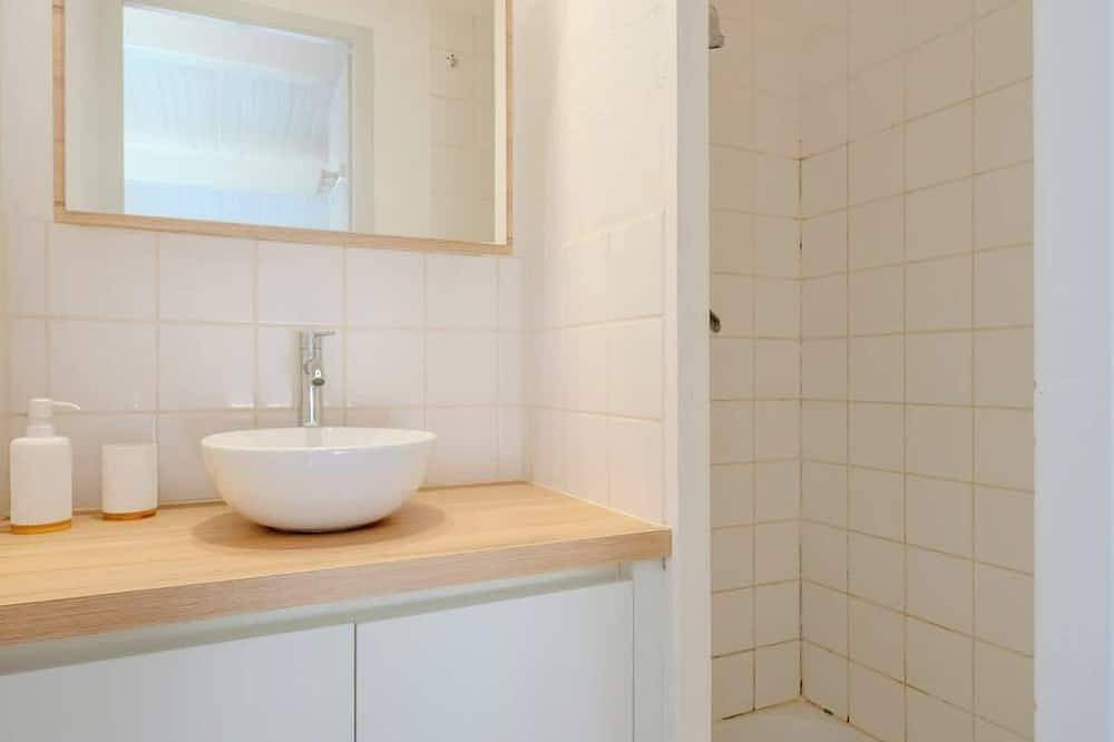 Entire apartment, Apartment - The Seagull's Cabin in La Rochelle, La Rochelle region