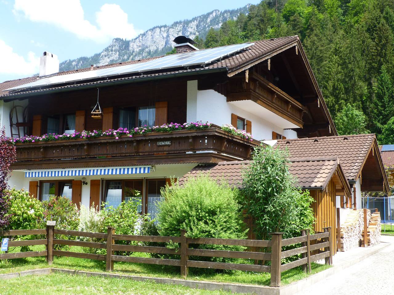 Ganze Ferienwohnung, Haus Kuder - Ferienwohnung für 2-4 Pers., ca. 72 m², 2 Schlafzimmer, Wohnküche, Terrasse in Bischofswiesen, Berchtesgadener Alpen