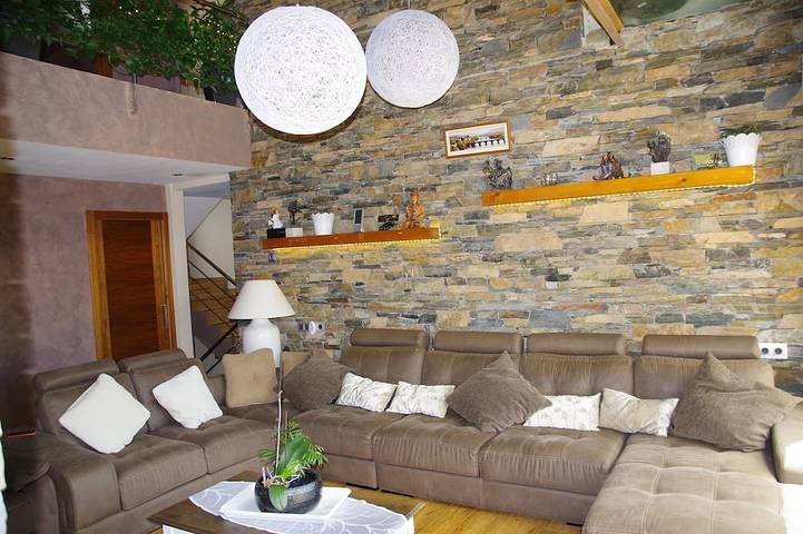 Neugebautes Haus Luxus-Oberflächen von 3 Etagen 145 Meter und Pool in Santa Cristina d'Aro, Costa Brava