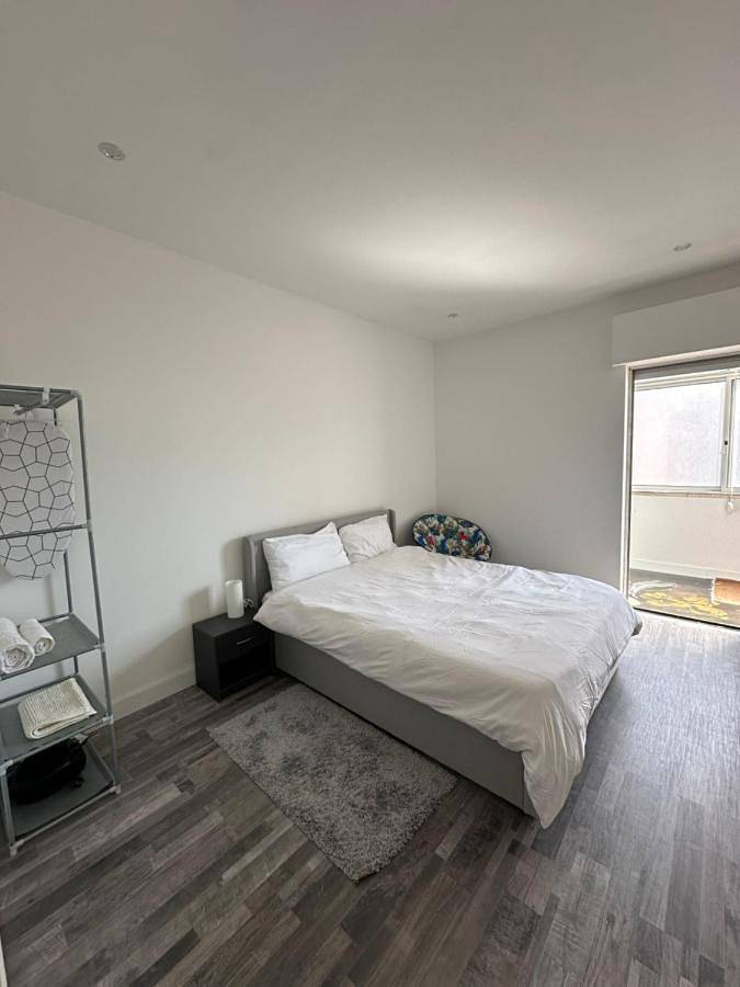 Apartamento inteiro, One-Bedroom Apartment in Paço de Arcos, Costa de Lisboa