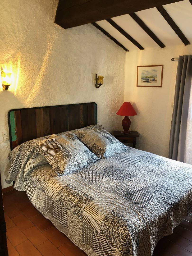 L' Agapanthe in Sainte-Marie-la-Mer, Côte méditerranéenne (France)